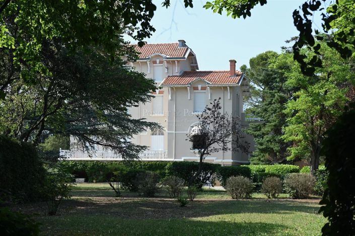 Image No.22-11 Bed House for sale