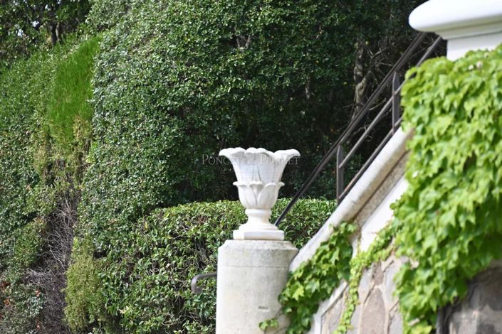 Image No.9-11 Bed House for sale