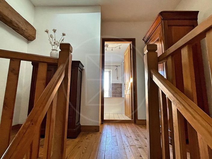 Image No.11-3 Bed House for sale