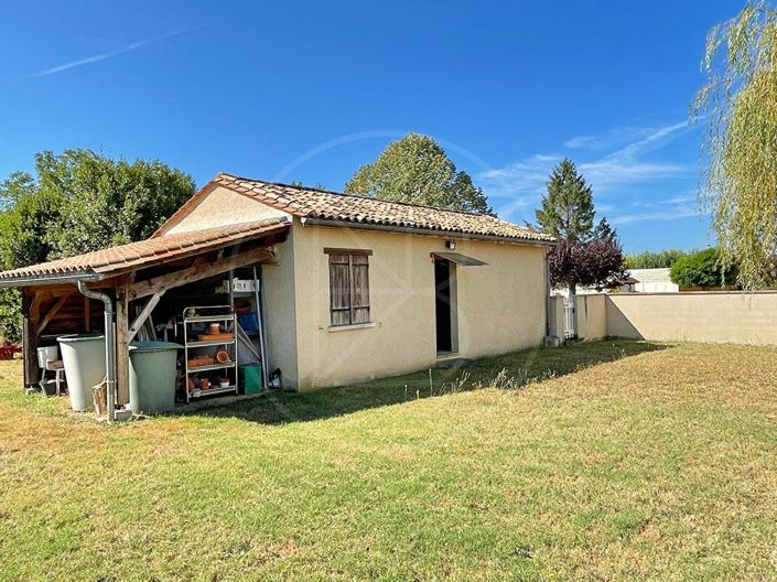 Image No.18-3 Bed House for sale