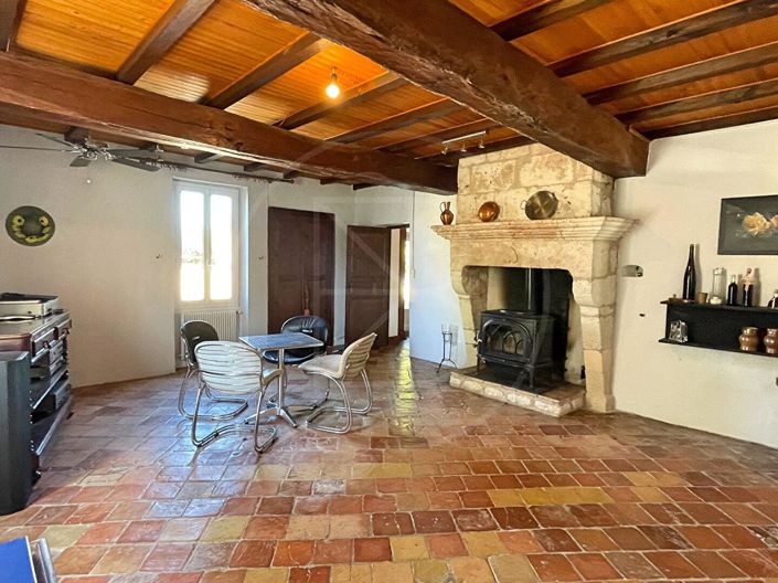 Image No.6-3 Bed House for sale