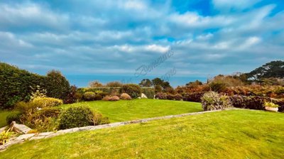 1 - Douarnenez, House