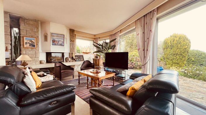 Image No.10-4 Bed House for sale