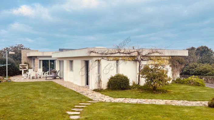 Image No.4-4 Bed House for sale