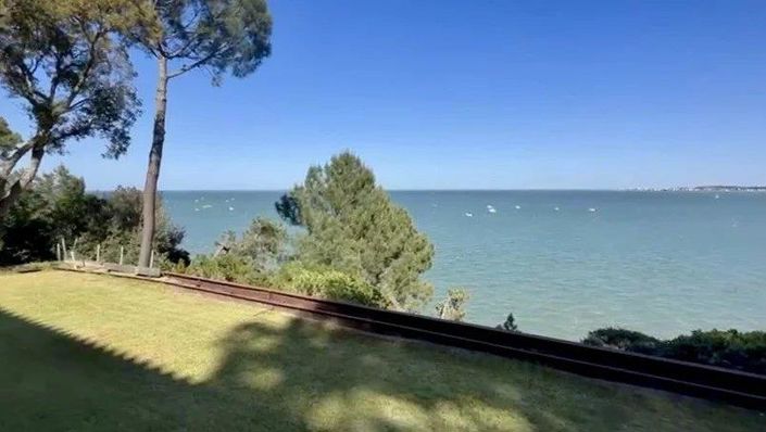 Image No.4-House for sale