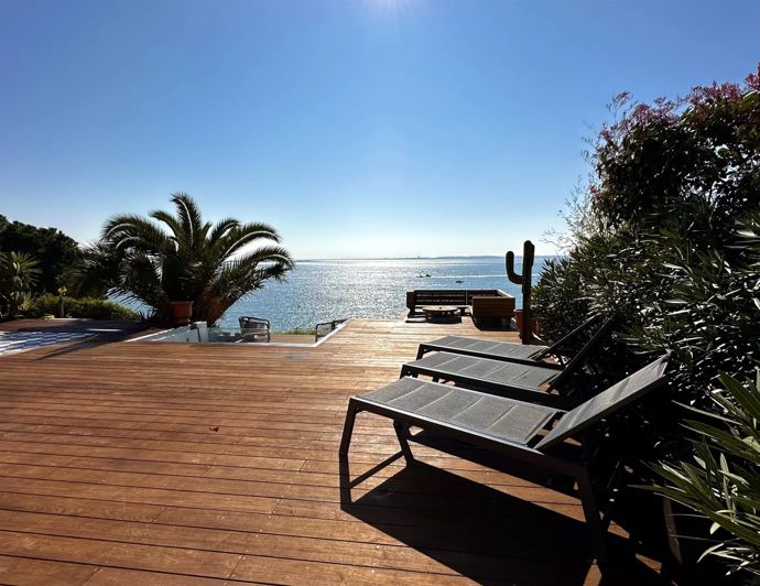 Image No.2-House for sale