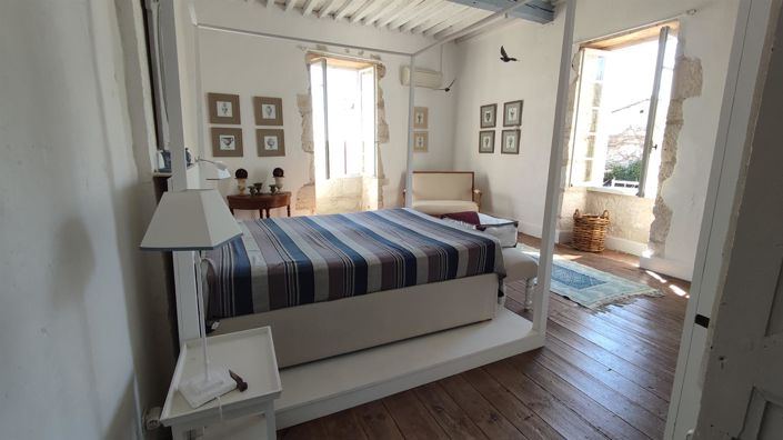 Image No.14-5 Bed House for sale