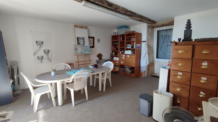 Image No.28-5 Bed House for sale