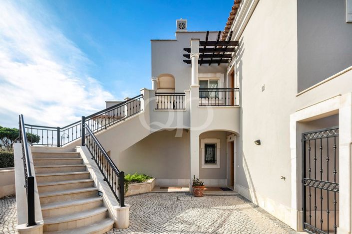 Image No.21-2 Bed House for sale