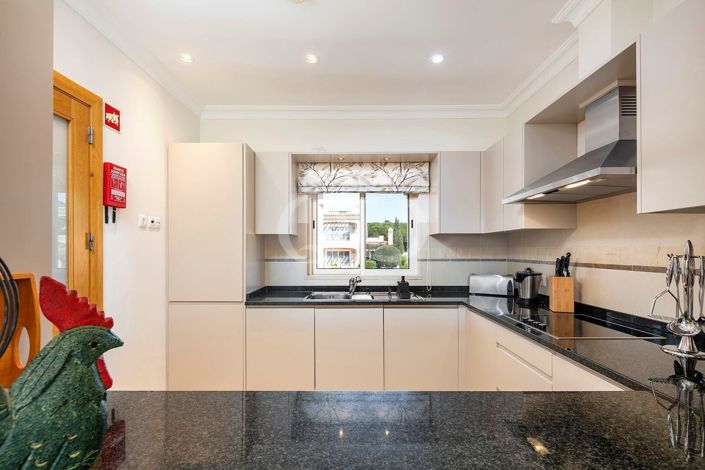 Image No.24-2 Bed House for sale