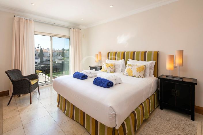 Image No.29-2 Bed House for sale