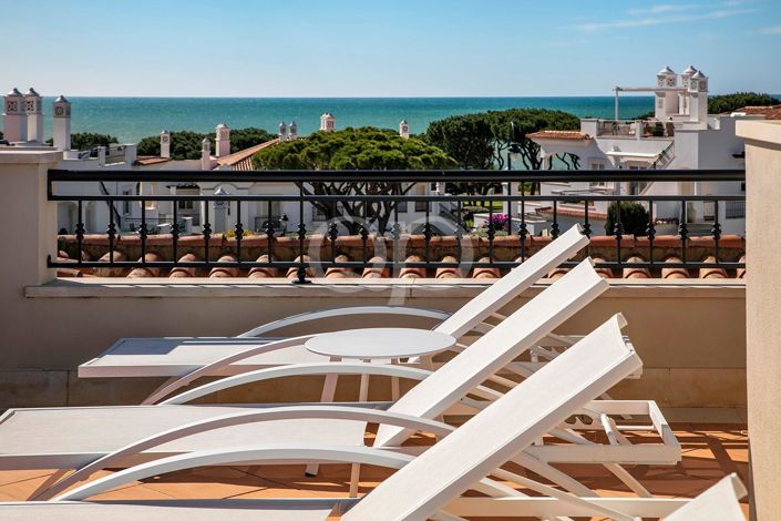 Image No.5-2 Bed House for sale