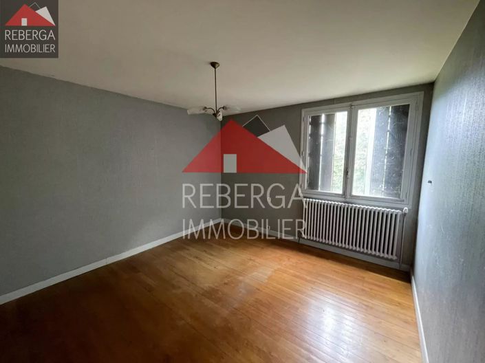 Image No.12-4 Bed House for sale