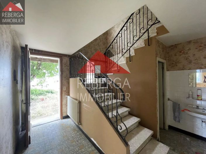 Image No.17-4 Bed House for sale