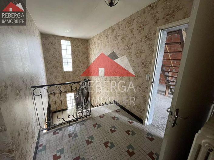 Image No.22-4 Bed House for sale