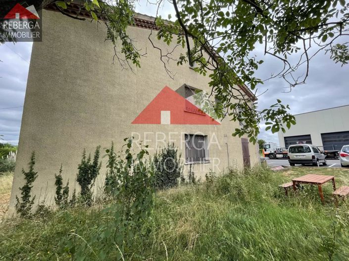 Image No.26-4 Bed House for sale