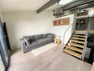 ag85hlexudawgf162