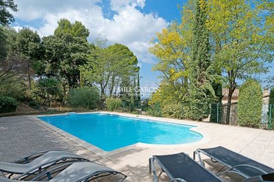 1 - Uzès, Maison
