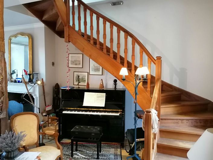 Image No.7-6 Bed Property for sale