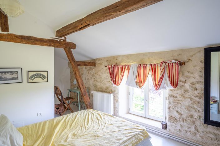 Image No.19-6 Bed House for sale