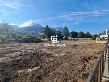 2 Bed Apartment for sale