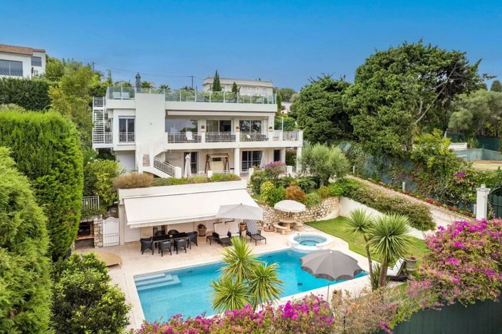 Image No.1-5 Bed House for sale