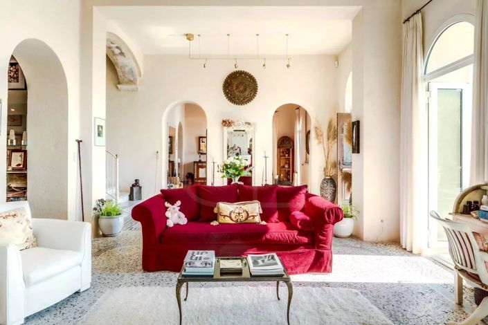 Image No.4-4 Bed House for sale