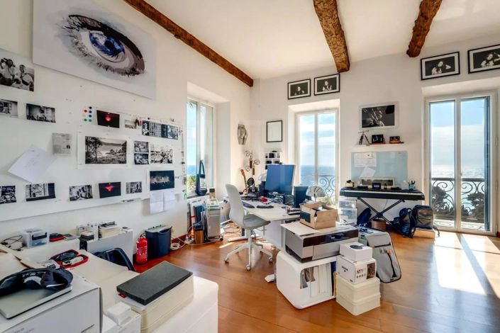 Image No.6-4 Bed House for sale