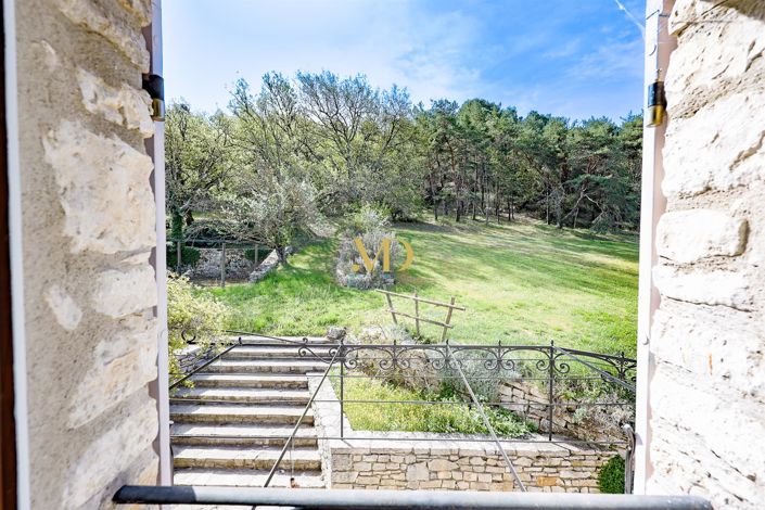 Image No.20-7 Bed House for sale