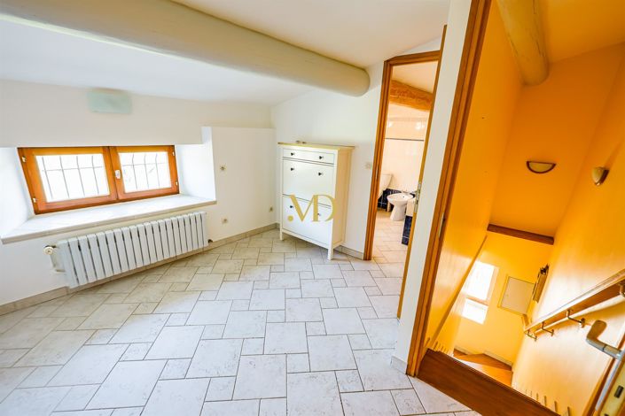 Image No.32-7 Bed House for sale