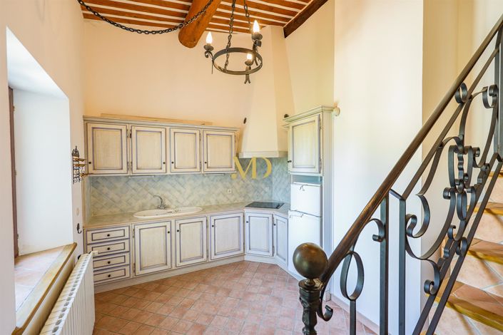 Image No.37-7 Bed House for sale