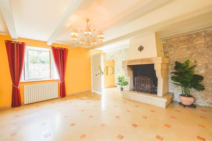 Image No.39-7 Bed House for sale