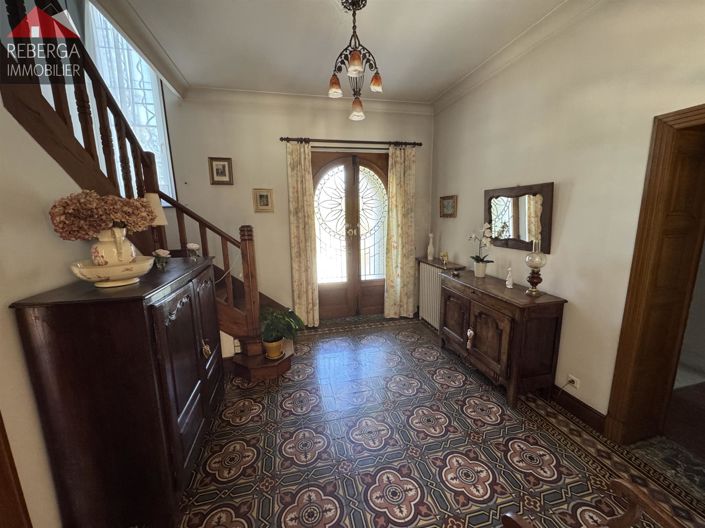 Image No.12-4 Bed House for sale