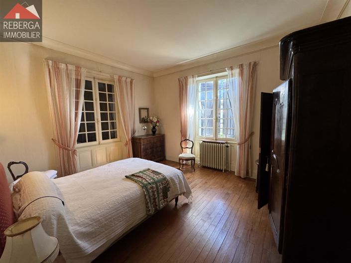 Image No.16-4 Bed House for sale