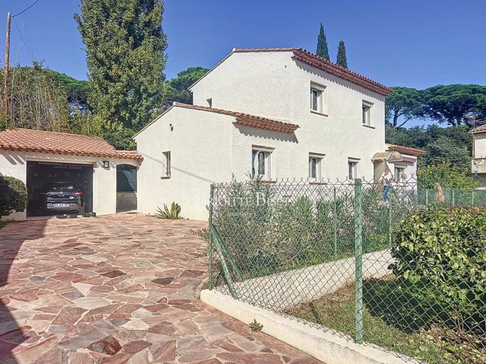 Image No.1-3 Bed House for sale
