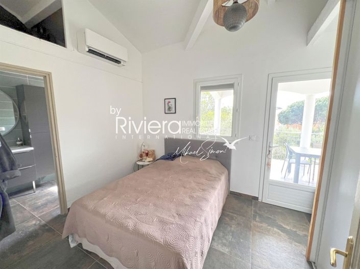 Image No.14-4 Bed House for sale