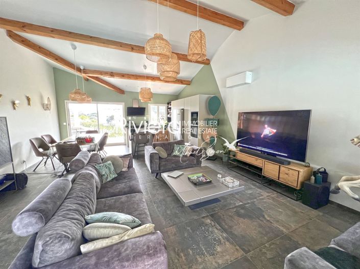 Image No.4-4 Bed House for sale