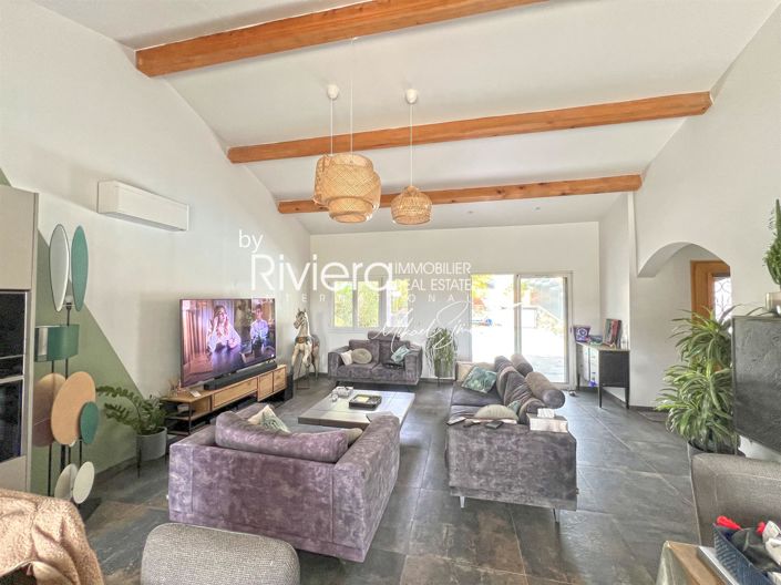 Image No.7-4 Bed House for sale