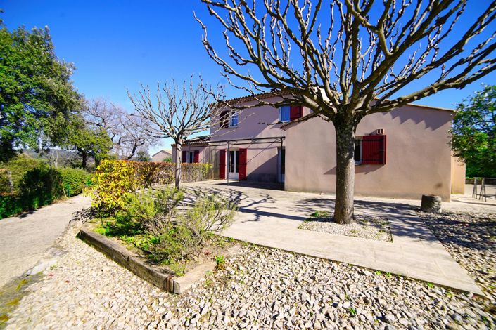 Image No.1-4 Bed House for sale