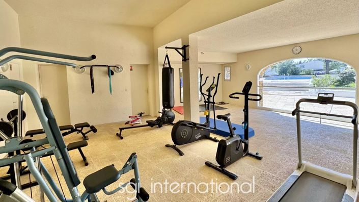 Image No.14-2 Bed House for sale