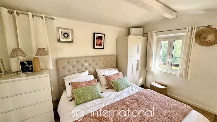 Image No.6-2 Bed House for sale