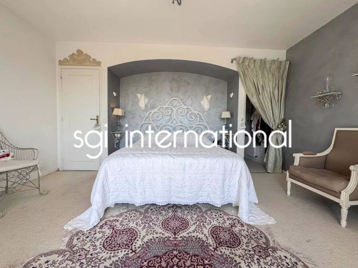 Image No.11-4 Bed House for sale