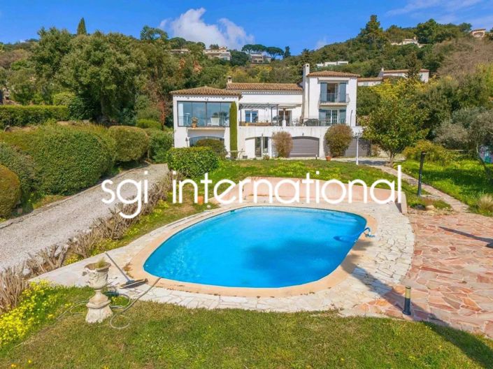 Image No.3-4 Bed House for sale