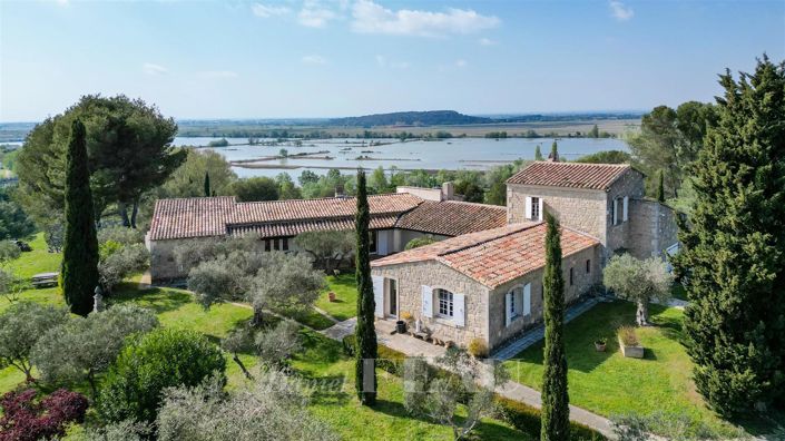 Image No.2-Maison de 7 chambres à vendre à Fontvieille