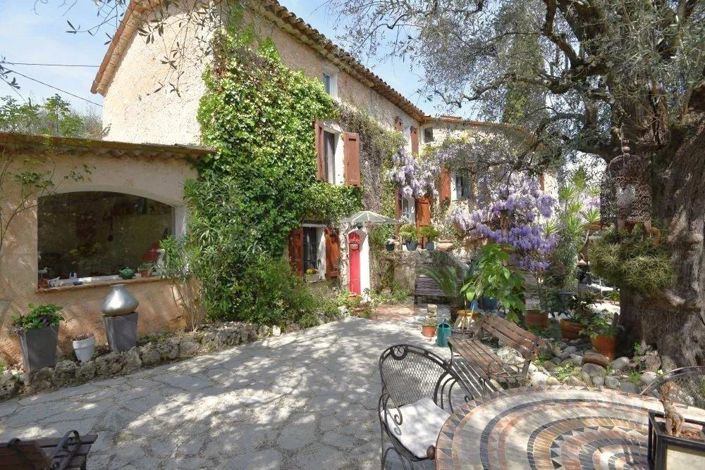 Image No.1-3 Bed House for sale