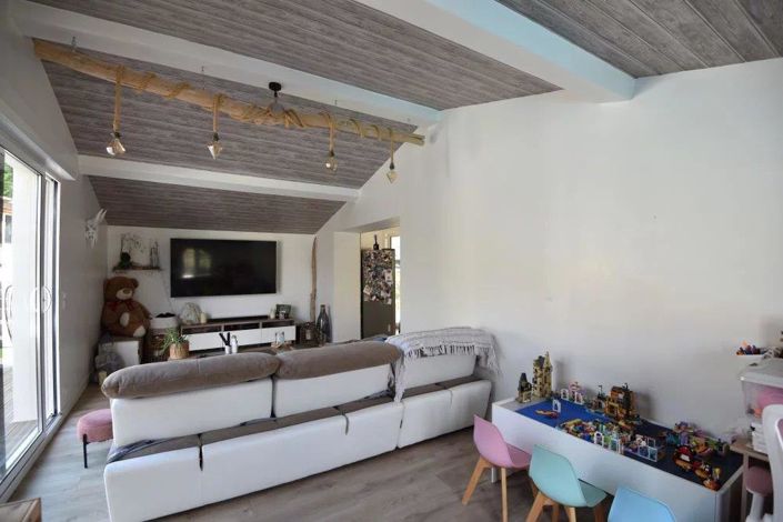 Image No.11-4 Bed House for sale