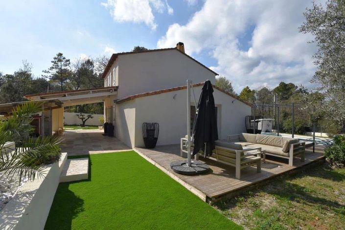 Image No.15-4 Bed House for sale