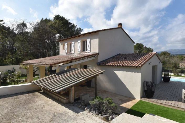 Image No.16-4 Bed House for sale