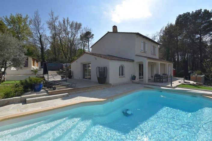 Image No.19-4 Bed House for sale