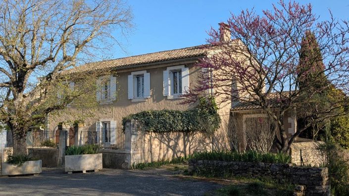 Image No.1-5 Bed House for sale